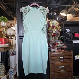 DO+BE Mint Lace-Panel Midi Sheath Dress